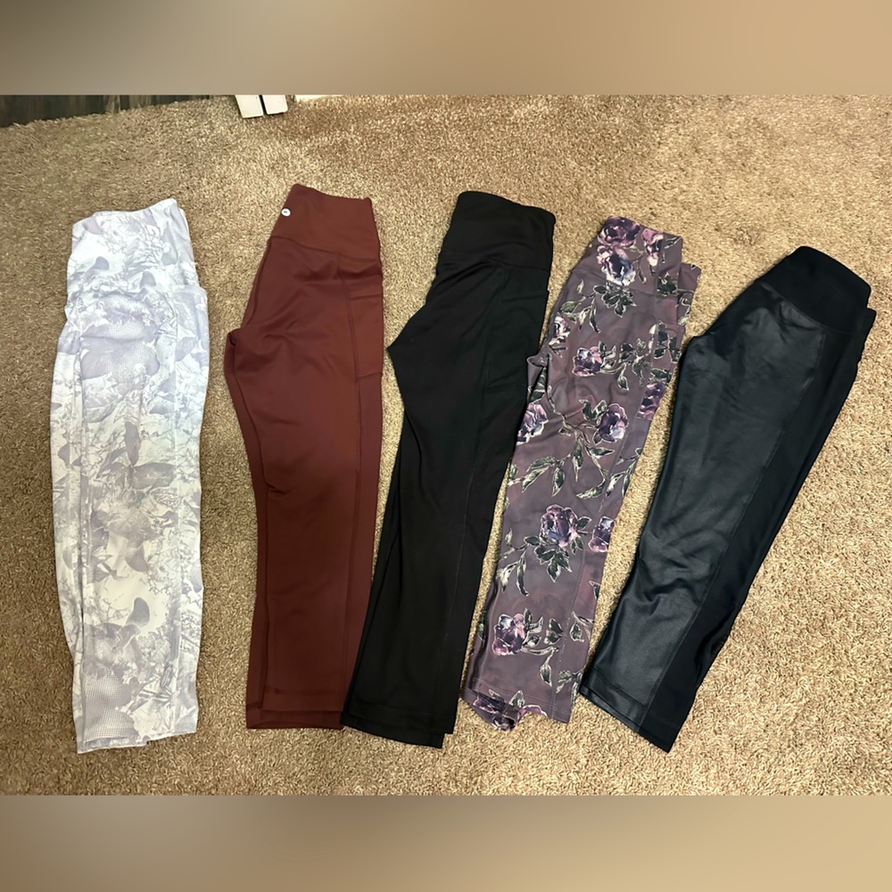 Lot of leggings 90 degree RBX capris pockets flowers yoga